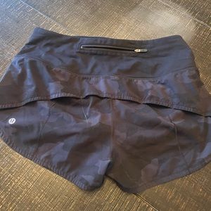 Lululemon speed up high rise gently used size 6